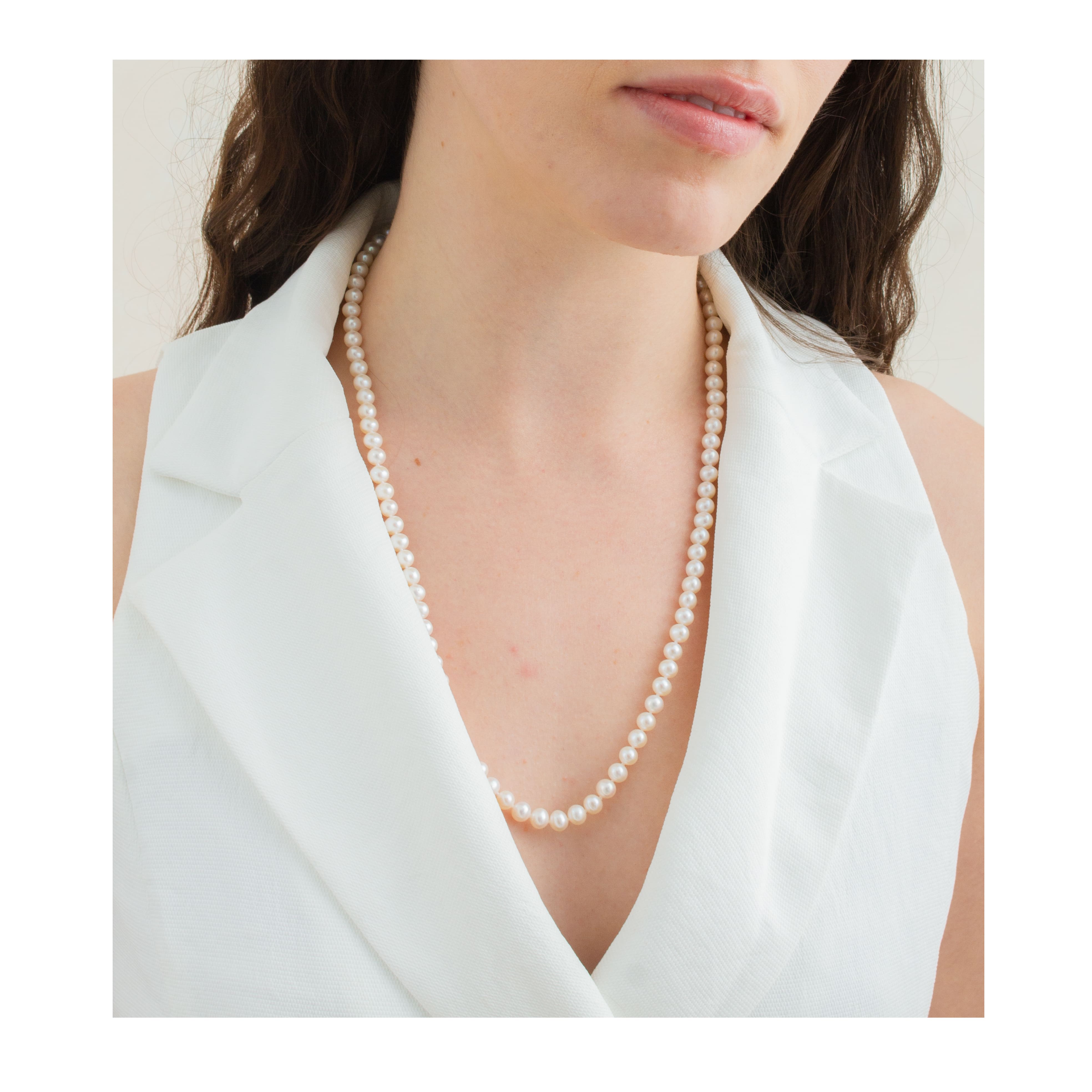 7mm-8mm Double Strand White Freshwater Pearl Necklace